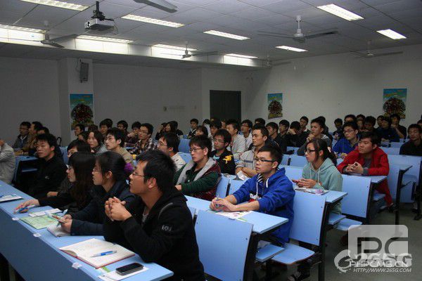 7K7K小游戏2012校招第一站 走进南昌大学